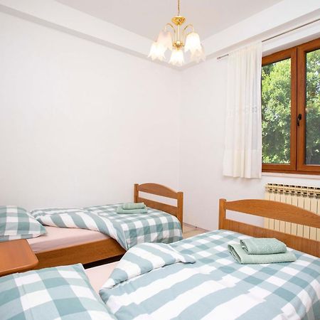 Apartmani Marica Plomin Habitación foto