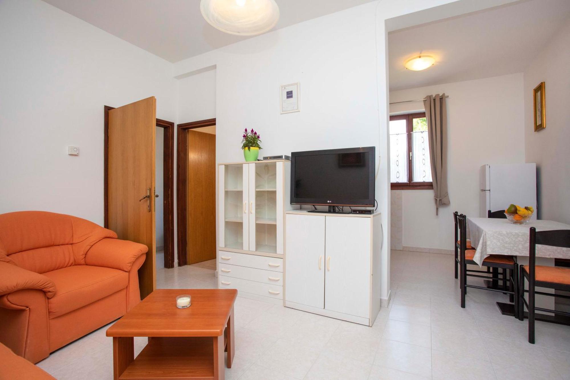 Apartmani Marica Plomin Habitación foto